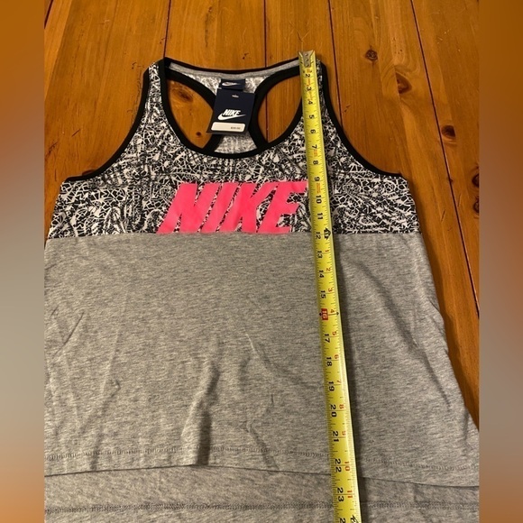 Nike Razor Back Tank Top Women’s Size Medium Black & Neon Pink Sleeveless NWT - Picture 12 of 12